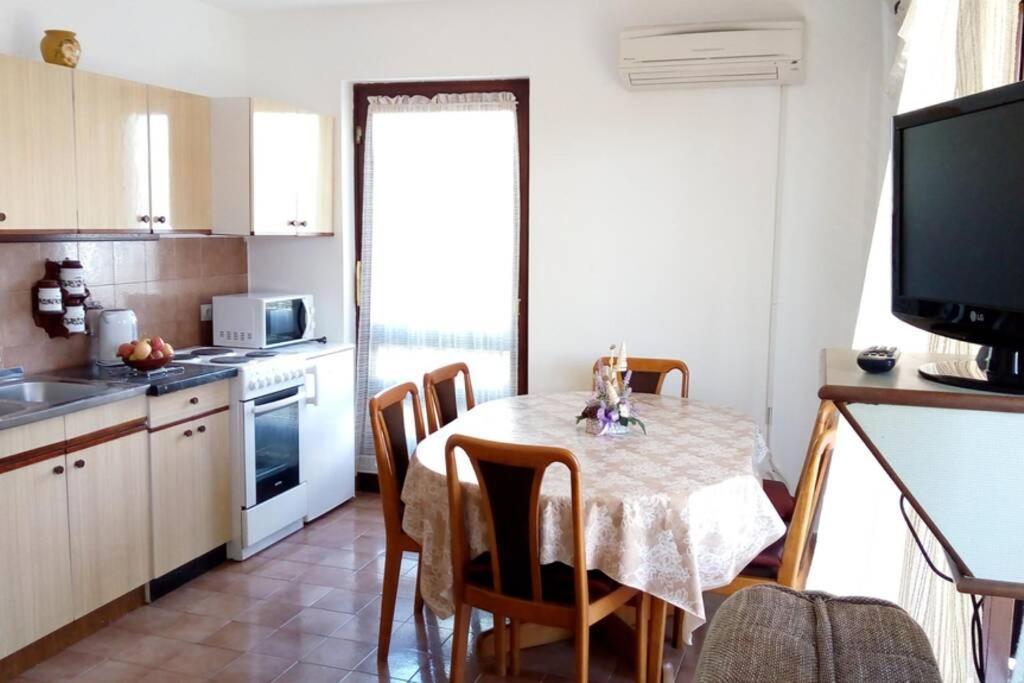 Apartment Zdenka Raša Dış mekan fotoğraf